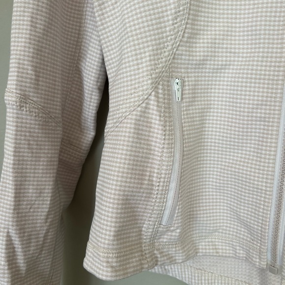 Lululemon Define Jacket Gingham Pattern - Picture 3 of 6